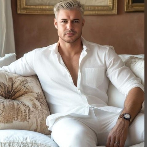 Meet your Posher, Xlessando - Picture 1 of 1